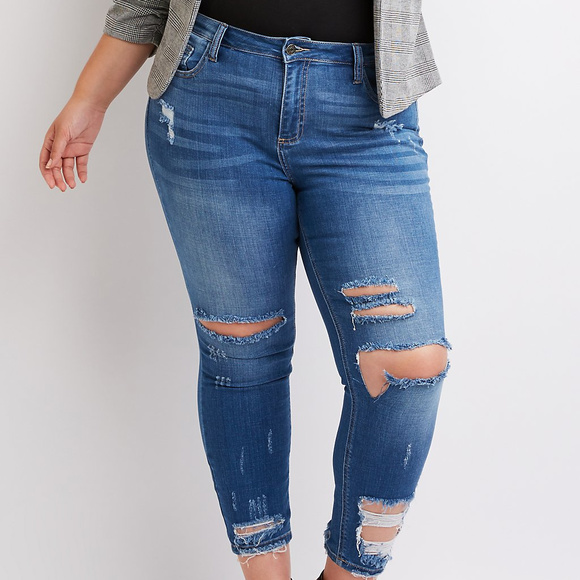 charlotte russe distressed jeans